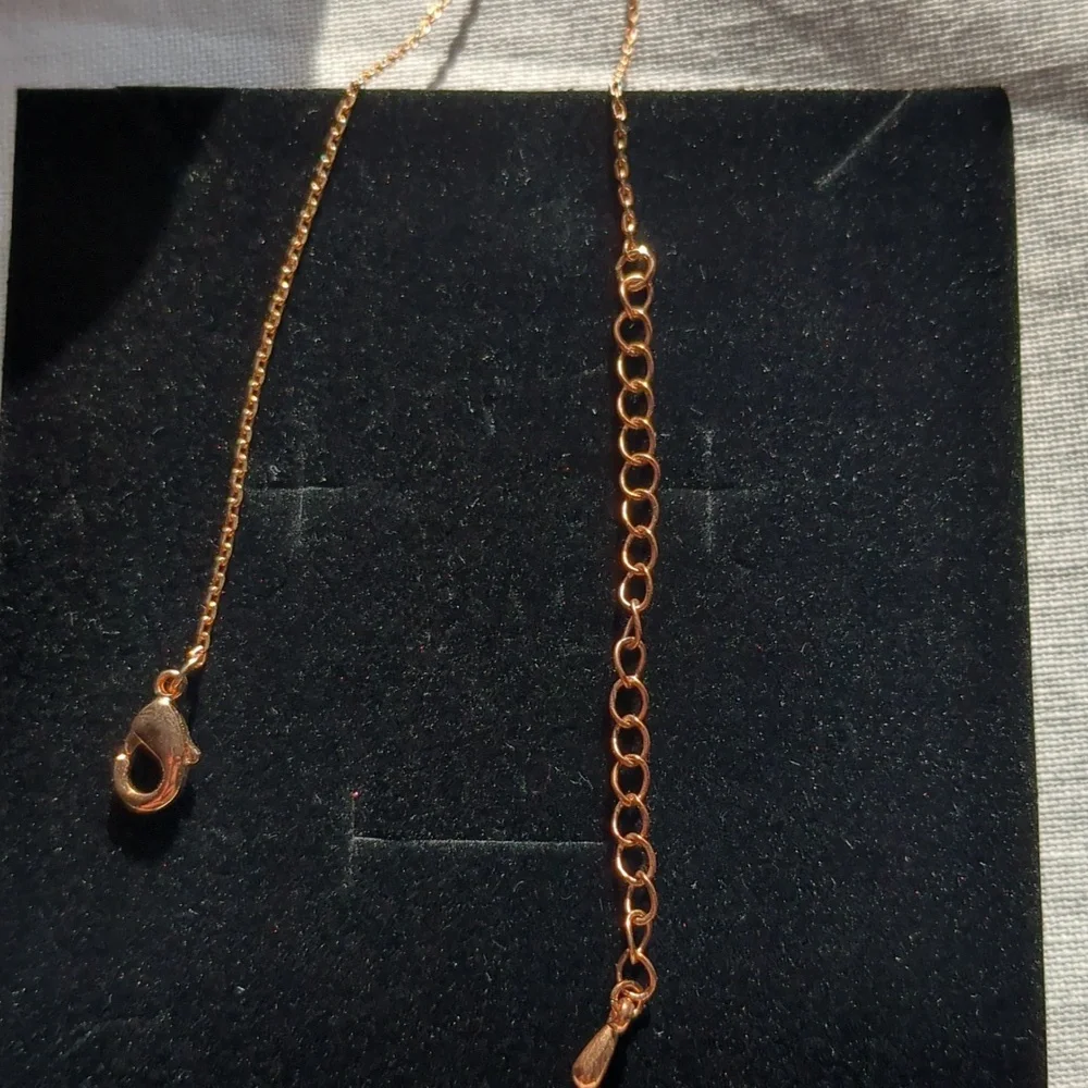 Necklace - Picture 3 of 4